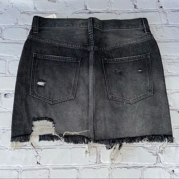 Free People RELAXED AND DESTROYED Denim Skirt NWT Size 25 - Picture 5 of 6